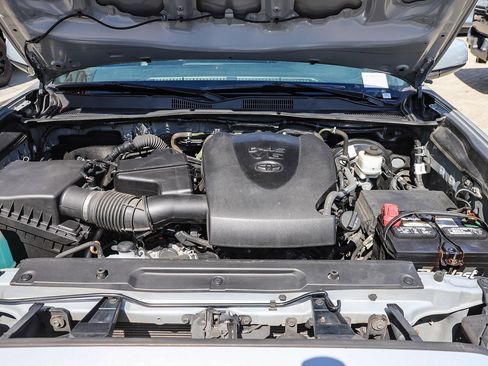 Used 2021 Toyota Tacoma TRD Sport w/ TRD Premium Sport Package image 26