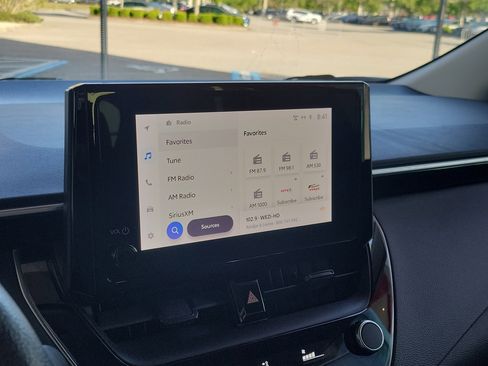 Used 2023 Toyota Corolla LE w/ LE Convenience Package image 22