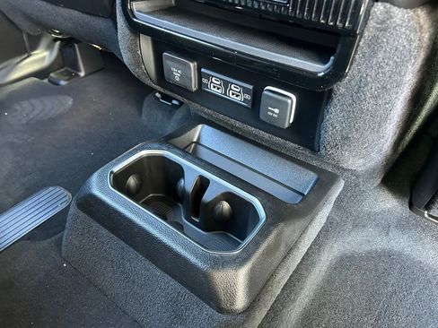 New 2026 Jeep Grand Wagoneer L image 39