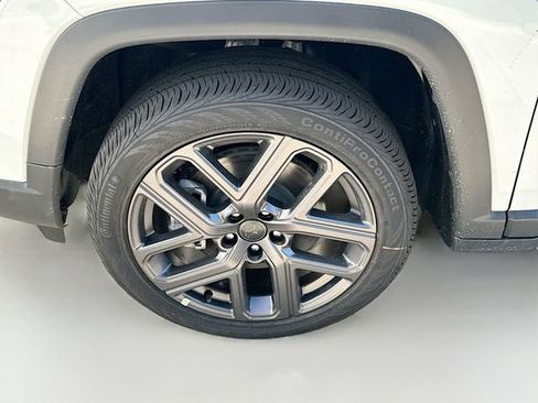 New 2026 Jeep Compass Limited image 32