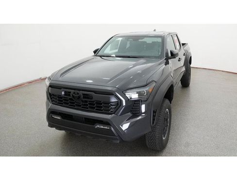 New 2026 Toyota Tacoma TRD Off-Road AWD/4WD image 16