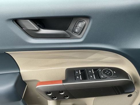 New 2026 Ford Maverick Lariat w/ 4K Tow Package image 13