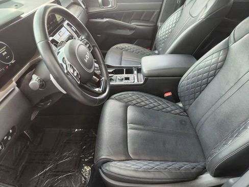 Used 2022 Kia Sorento SX Prestige AWD/4WD image 9