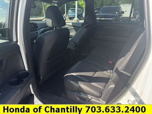 Certified 2023 Honda Passport EX-L image 30