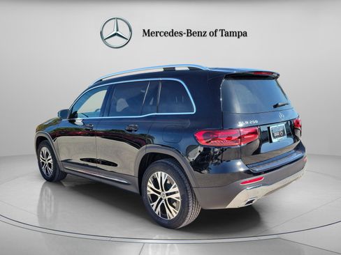 Certified 2026 Mercedes-Benz GLB 250 image 2