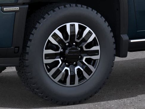 New 2026 GMC Sierra 3500 Denali Ultimate w/ LPO, Black Badging Package image 9