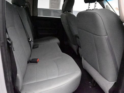 Used 2018 RAM 1500 Express AWD/4WD image 12