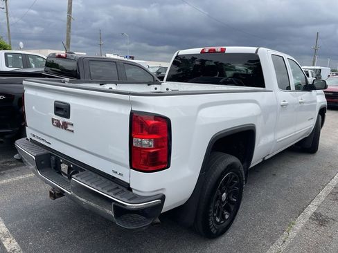 Used 2019 GMC Sierra 1500 SLE w/ SLE Value Package AWD/4WD image 13