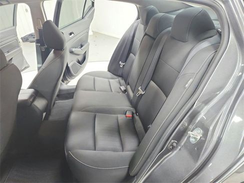 Used 2022 Nissan Altima 2.5 S image 31