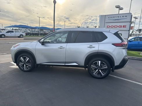 Used 2023 Nissan Rogue Platinum w/ Platinum Premium Package image 8