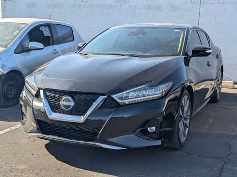 Used 2023 Nissan Maxima Platinum w/ Sport Mat Group FWD image 2