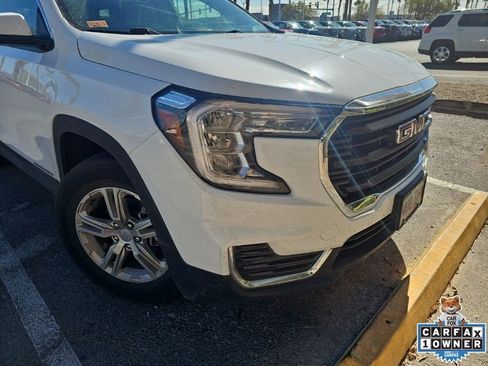 Used 2023 GMC Terrain SLE w/ Driver Convenience Package AWD/4WD image 22