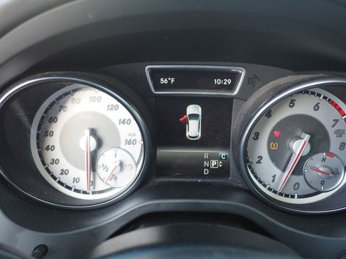 Used 2017 Mercedes-Benz GLA 250 4MATIC image 25