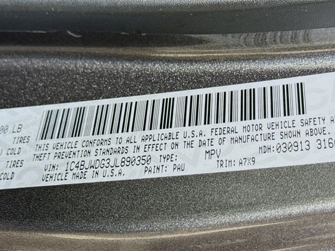 Used 2018 Jeep Wrangler Unlimited Sport image 36