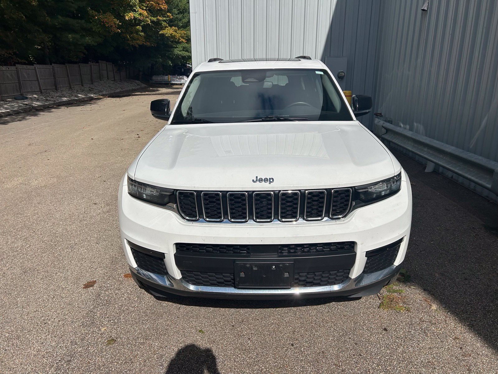 Used 2021 Jeep Grand Cherokee L Limited w/ Trailer Tow Group (B) AWD/4WD image 2