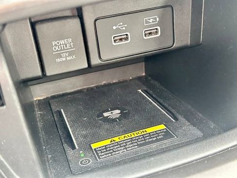 Used 2021 Honda Accord Touring image 16