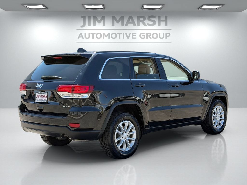 Certified 2022 Jeep Grand Cherokee Laredo E RWD image 6