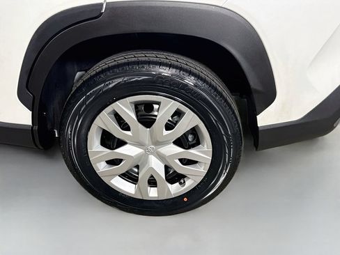 Certified 2025 Toyota Corolla Cross L FWD image 28