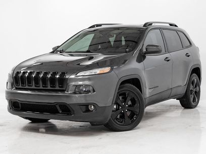 Used 2016 Jeep Cherokee Latitude w/ Comfort/Convenience Group