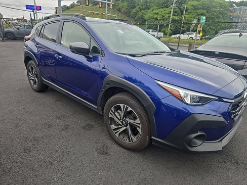 Used 2025 Subaru Crosstrek 2.5i Premium AWD/4WD image 2