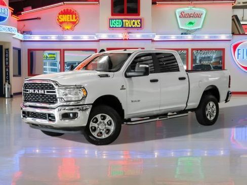 Used 2024 RAM 2500 Big Horn image 2