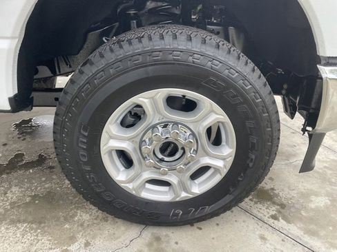 New 2026 Ford F250 XLT w/ XLT Premium Package image 31