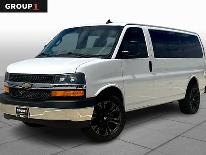 Used 2018 Chevrolet Express 3500 LT w/ LT Preferred Equipment Group