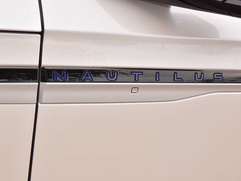 New 2026 Lincoln Nautilus Reserve image 43