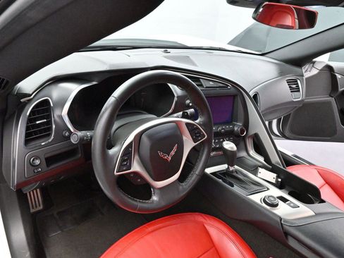 Used 2014 Chevrolet Corvette Stingray Coupe image 15