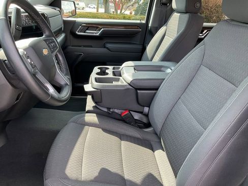 Used 2023 Chevrolet Silverado 1500 LT image 5