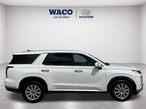 Used 2024 Hyundai Palisade SEL FWD image 7