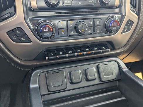 Used 2017 GMC Sierra 1500 Denali w/ Denali Ultimate Package AWD/4WD image 24
