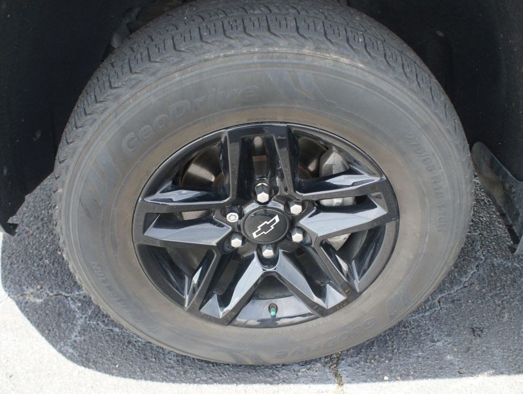 Used 2022 Chevrolet Silverado 1500 LT Trail Boss w/ LPO, Dark Essentials Package AWD/4WD image 25