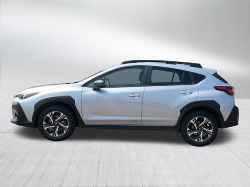 Used 2024 Subaru Crosstrek 2.0i Premium AWD/4WD image 4