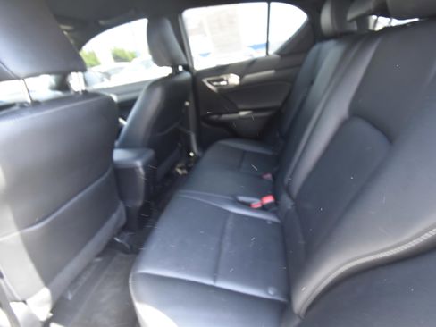 Used 2015 Lexus CT 200h w/ F Sport w/Nuluxe Interior FWD image 10