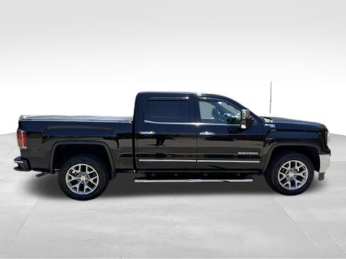 Used 2018 GMC Sierra 1500 SLT w/ SLT Premium Package AWD/4WD image 4