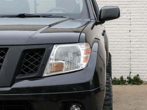Used 2016 Nissan Frontier SV w/ SV Value Truck Package image 41