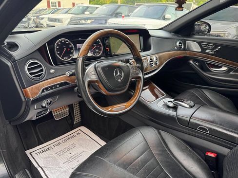 Used 2015 Mercedes-Benz S 550 4MATIC Sedan image 22