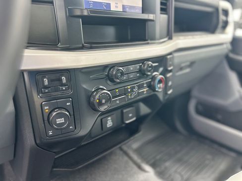 Used 2024 Ford F250 XL w/ FX4 Off-Road Package AWD/4WD image 16