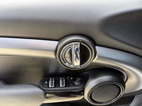 Used 2024 MINI Cooper S image 12