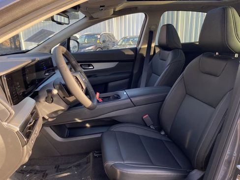 Used 2025 Nissan Murano SL image 4