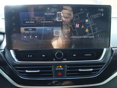 Used 2023 Nissan Altima 2.0 SR image 46