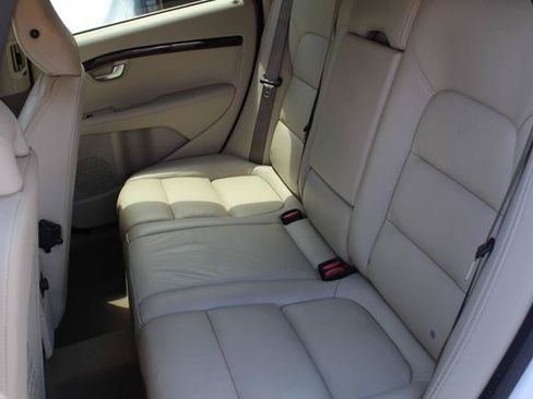 Used 2015 Volvo XC70 T6 AWD/4WD image 21