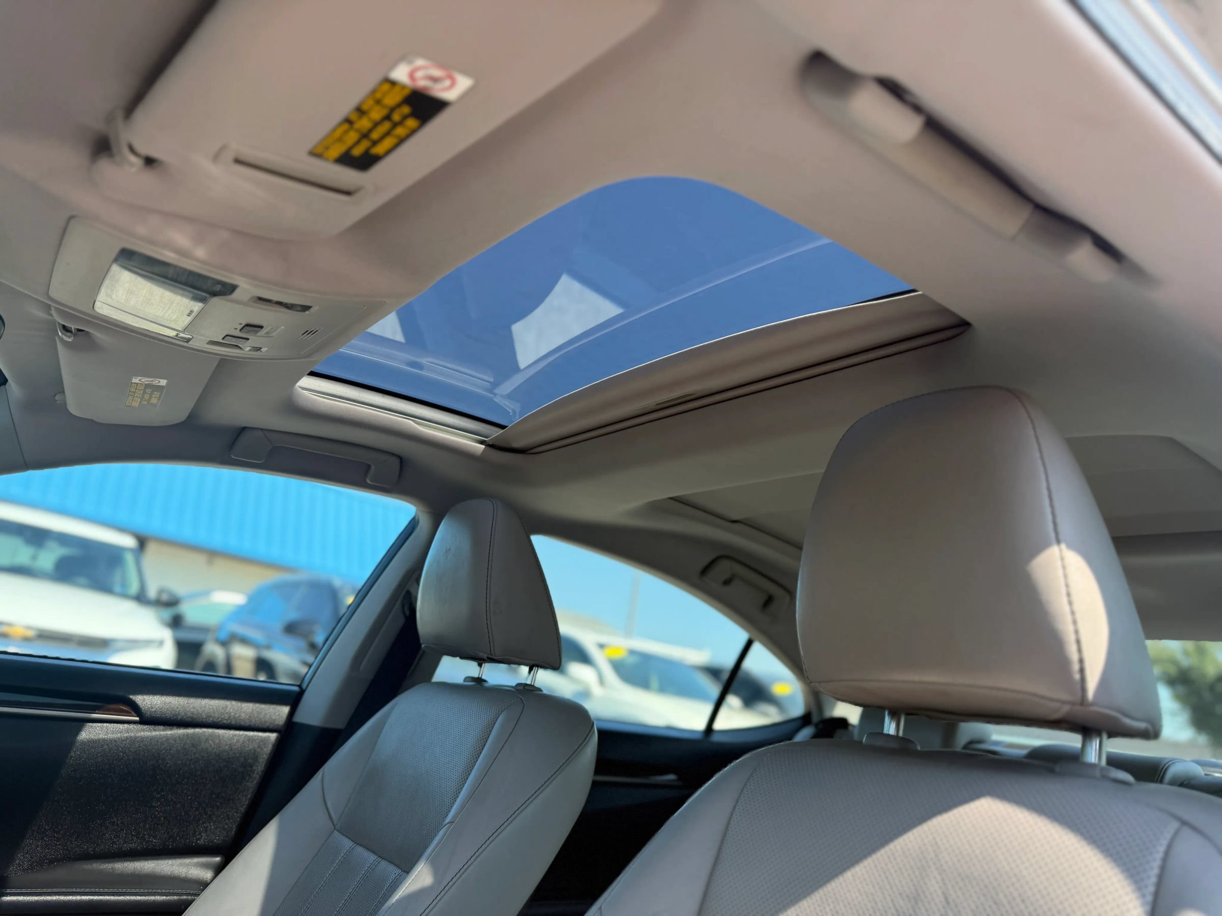 Used 2017 Lexus ES 350 w/ Luxury Package FWD image 20