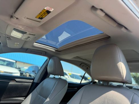 Used 2017 Lexus ES 350 w/ Luxury Package FWD image 20