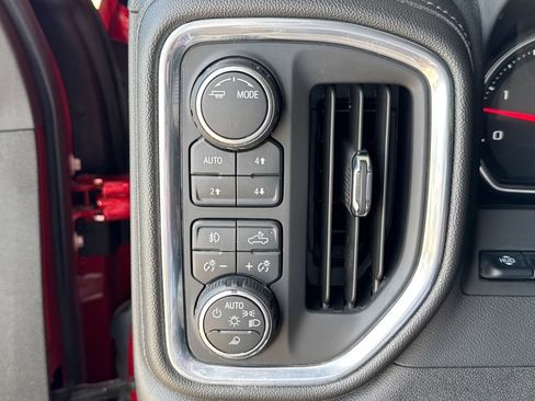 Used 2023 Chevrolet Silverado 3500 LTZ w/ LTZ Convenience Package AWD/4WD image 15