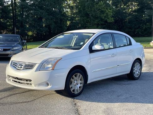 Used 2011 Nissan Sentra 2.0 S FWD image 3