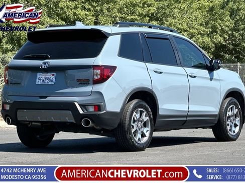 Used 2023 Honda Passport TrailSport image 4