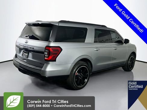 Used 2023 Ford Expedition Max Limited image 16