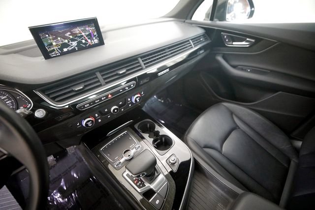 Used 2019 Audi Q7 3.0T Premium AWD/4WD image 8